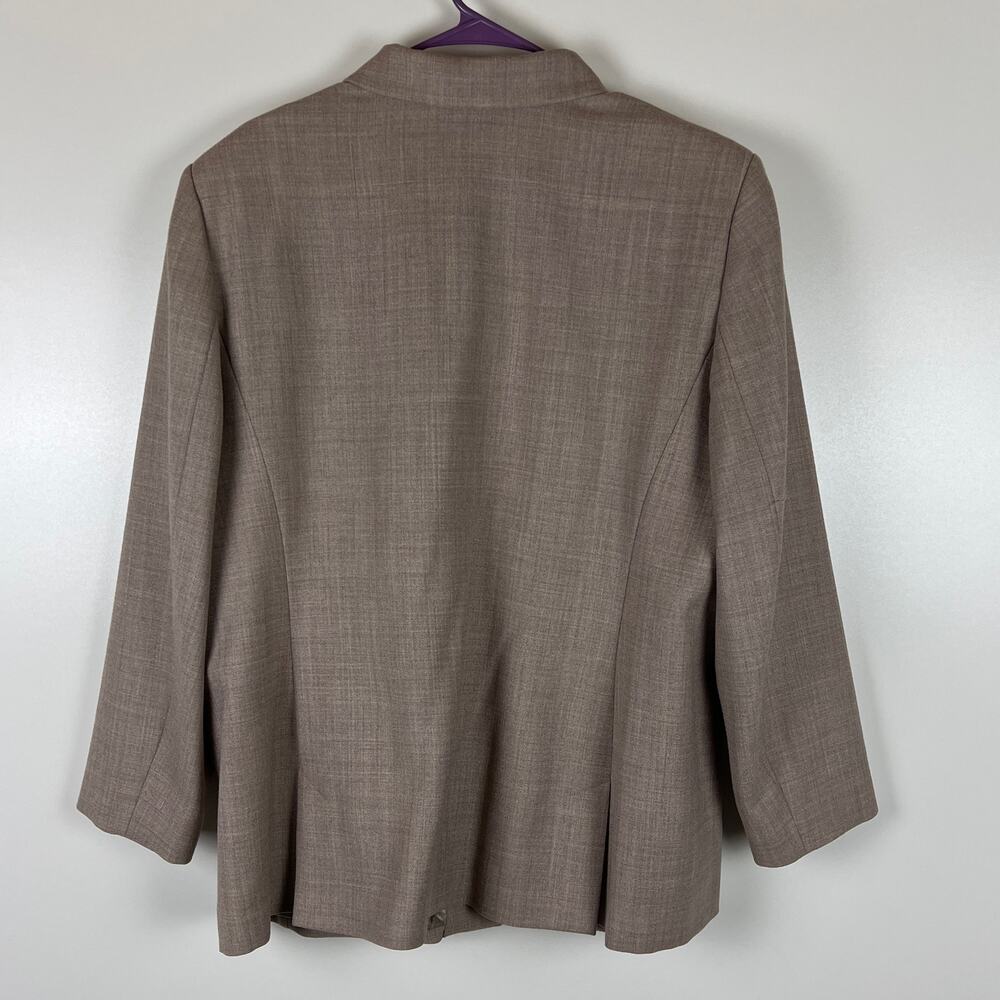 Pendleton 100% Virgin Wool Blazer, Jacket 18w - image 5